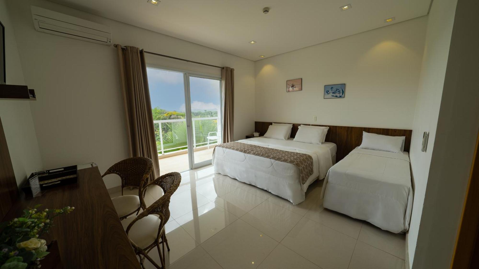Otho Hotel Convention & Spa Itu Luaran gambar
